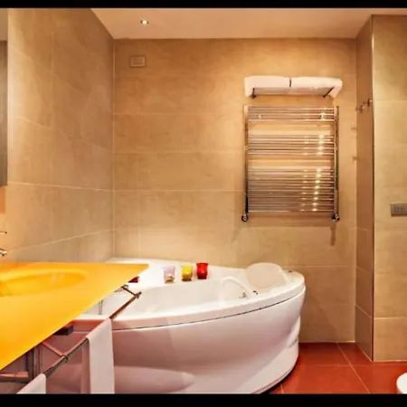 Aparthotel & Trattoria Del Corso Olbia